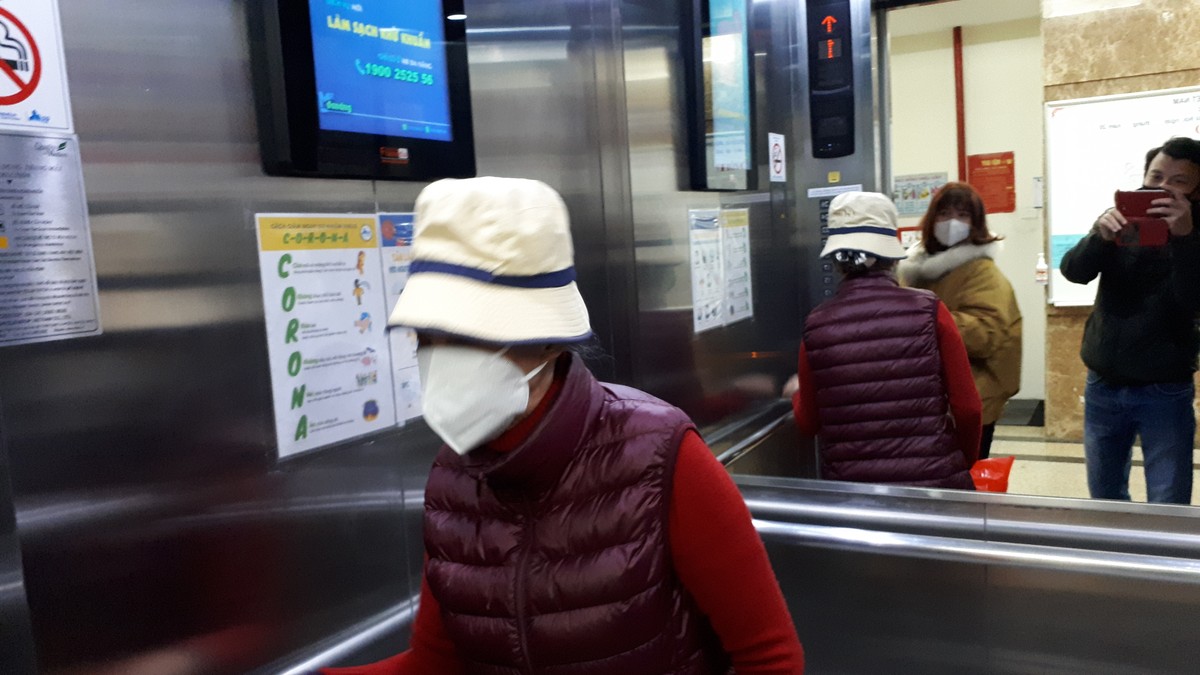 Dân chung cư chủ động phòng, chống virus Corona ảnh 5