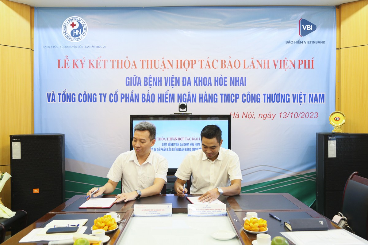 Bảo hiểm VietinBank ký hợp tác cùng Bệnh viện Đa khoa Hòe Nhai.