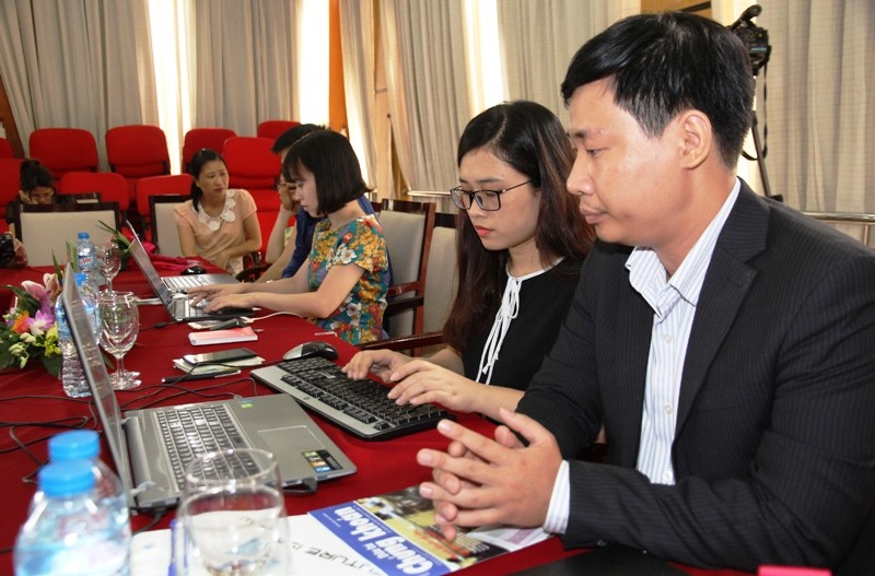 Dự cảm thị trường chứng khoán cuối năm 2015 trước biến động của tỷ giá và giá dầu ảnh 123