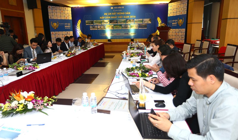 Tôn vinh và giao lưu với chủ đầu tư các dự án bất động sản hấp dẫn nhất Việt Nam 2016 ảnh 38