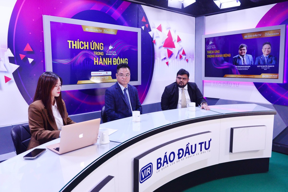 Talkshow Chọn danh mục (phần 2) kỳ 5 với chủ đề “Thích ứng trong hành động”, do Báo Đầu tư tổ chức sáng 25/11. Ảnh: Dũng Minh