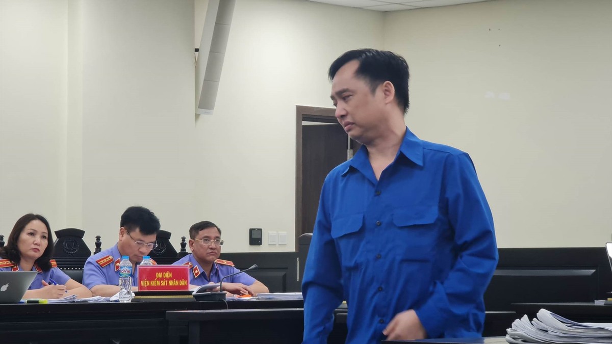 Bị cáo Đỗ Thành Nhân bật khóc trước Toà hôm 8/5 khi luật sư nhắc đến vợ con