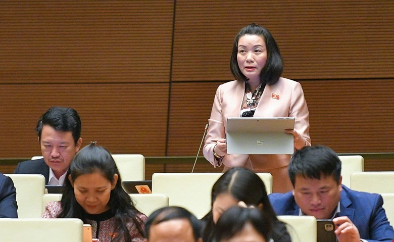 Đại biểu Nguyễn Minh Tâm (đoàn Quảng Bình)