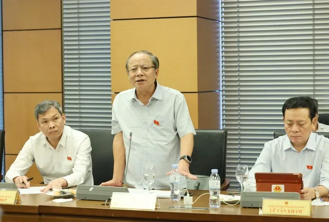 Đại biểu Nguyễn Văn Thân (đoàn TP. Hồ Chí Minh)