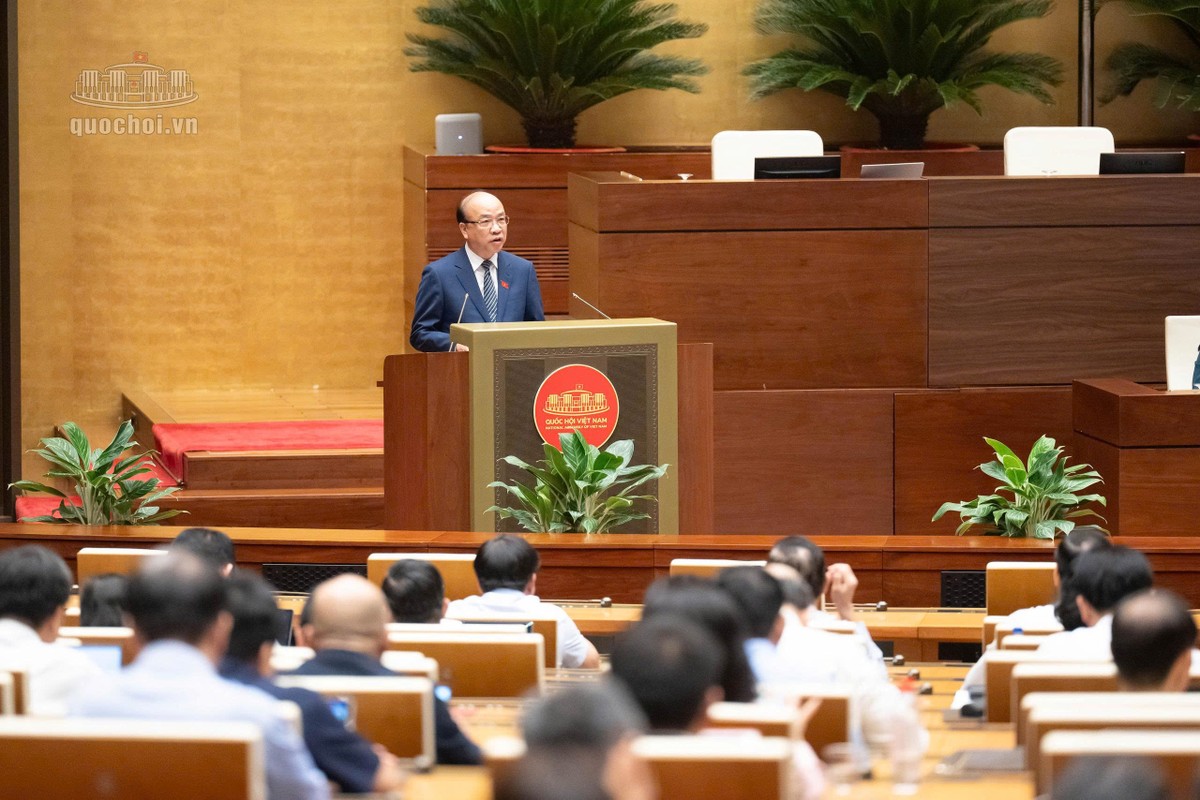 Quốc hội nghe Tờ trình dự án Luật Xử lý vi phạm hành chính (sửa đổi) sáng 26/10 Quốc hội nghe Tờ trình dự án Luật Xử lý vi phạm hành chính (sửa đổi) sáng 26/10