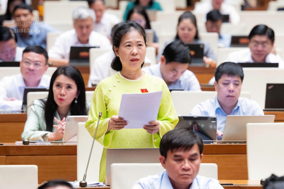Đại biểu Tô Ái Vang (đoàn TP. Cần Thơ)