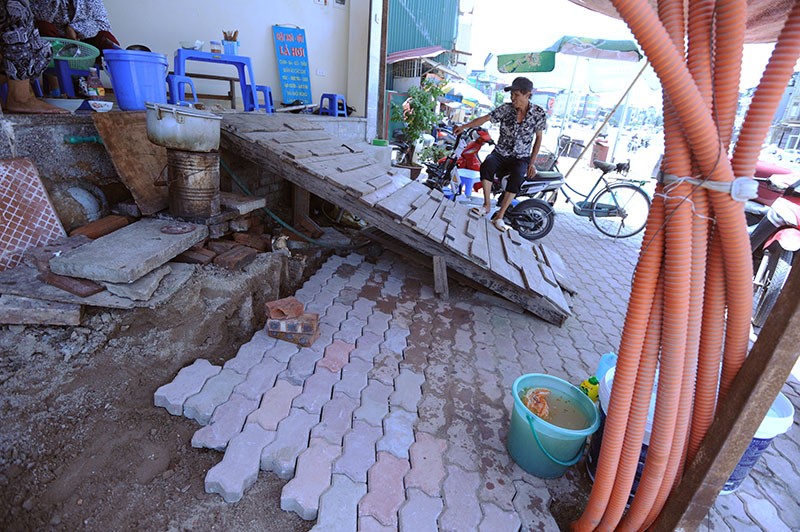 Nhà bỗng thành hầm chui trên đường nghìn tỷ tại Hà Nội ảnh 11