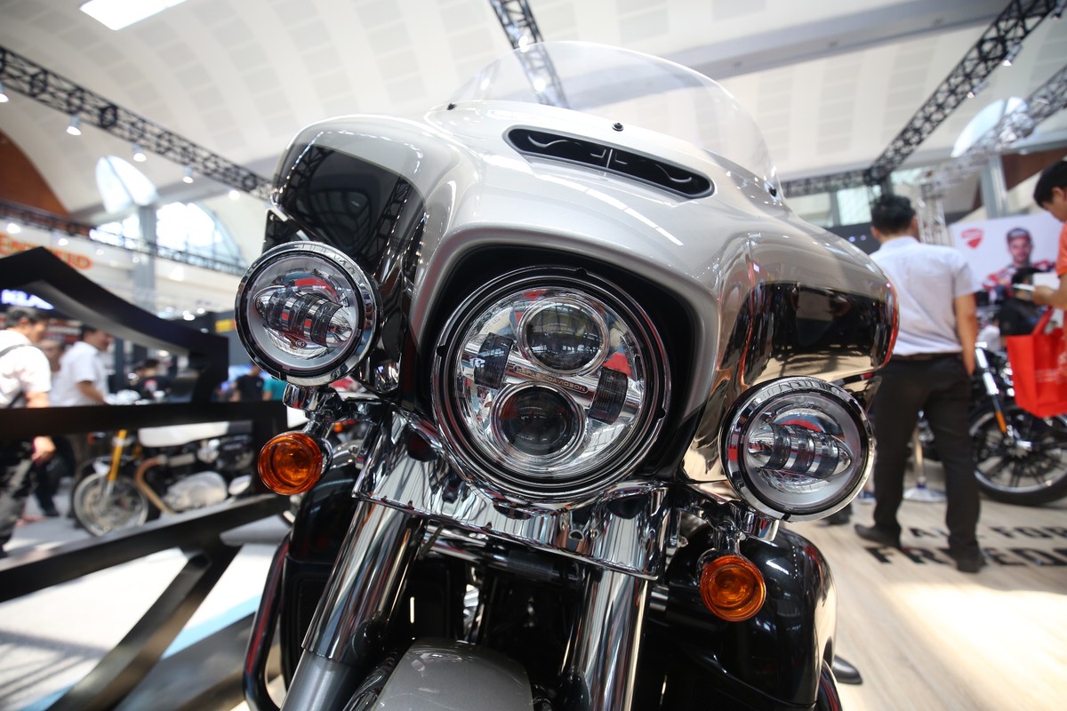 Môtô khủng giá 2,1 tỷ đồng tại Auto Expo 2018 ảnh 8