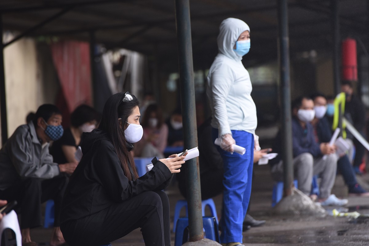 Quy trình test nhanh Covid - 19 trên diện rộng tại Hà Nội ảnh 2