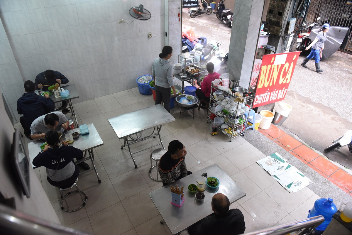 Hà Nội: Hàng quán rục rịch mở cửa sau cách ly xã hội  ảnh 10