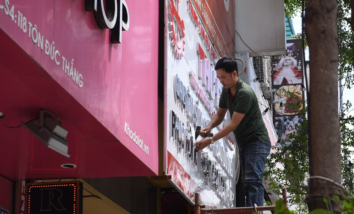 Hà Nội: Hết thời gian giãn cách xã hội, nhiều mặt bằng cho thuê bán lẻ ế ẩm ảnh 13