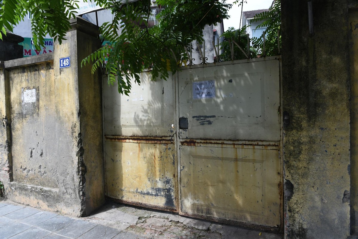 Tuy nhiên, tại địa chỉ số 143 Trích Sài không có CTCP Tập đoàn Đầu tư và Thương mại Toàn Cầu như đăng ký kinh doanh nêu trên.