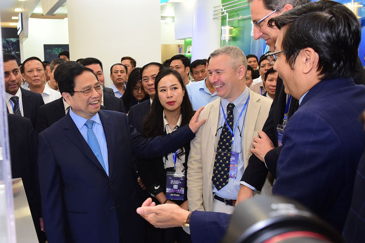 Tại triển lãm sẽ trưng bày, giới thiệu sản phẩm, công nghệ mới trong 8 lĩnh vực trọng tâm của NIC, gồm: Nhà máy thông minh, Đô thị thông minh, Truyền thông số, Công nghệ môi trường, An ninh mạng, Công nghiệp bán dẫn, Hydrogen và Y tế.