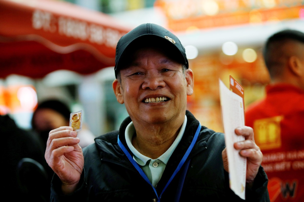 Ông Hoan Huy Lũng, Hai Bà Trưng cho biết, sau Tết mua vàng tiết kiệm và cũng để lấy may mắn cho năm mới.