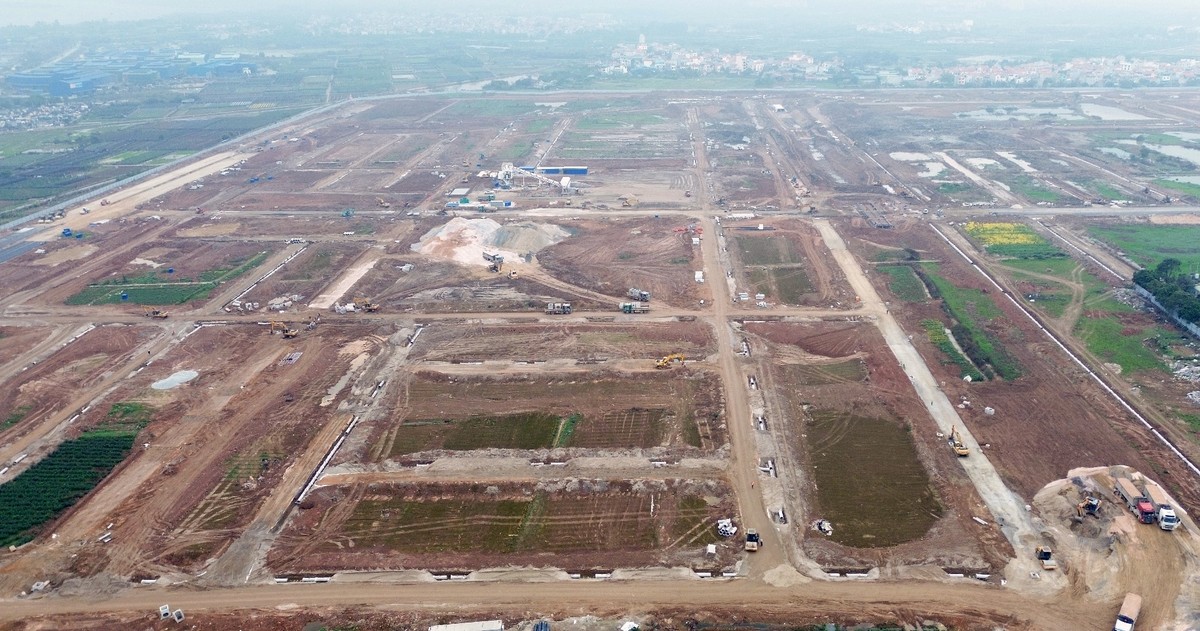 Dự án Vinhomes Wonder City, nằm tại địa phận 4 xã Tân Hội, Liên Trung, Tân Lập, Liên Hà, huyện Đan Phượng, Hà Nội. Đây là dự án khu đô thị thấp tầng, rộng 133ha, tổng mức đầu tư của dự án khoảng 18.441 tỷ đồng do tập đoàn Vingroup làm chủ đầu tư.