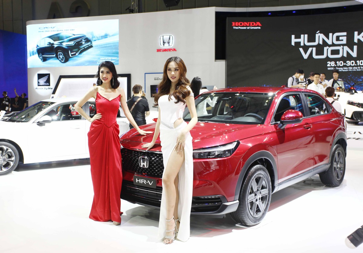 Các hãng xe năm này đều trình làng các mẫu xe mới tới khách hàng.