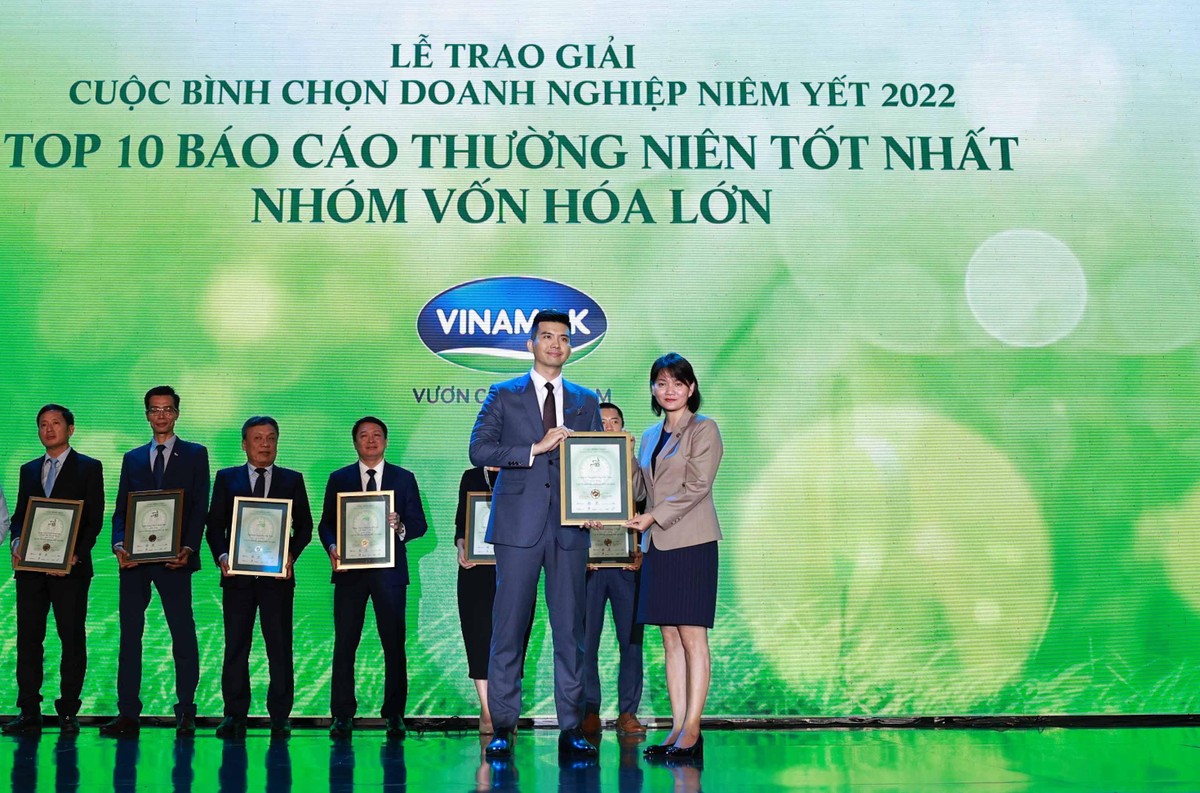 Vinh danh CTCP Sữa Việt Nam.