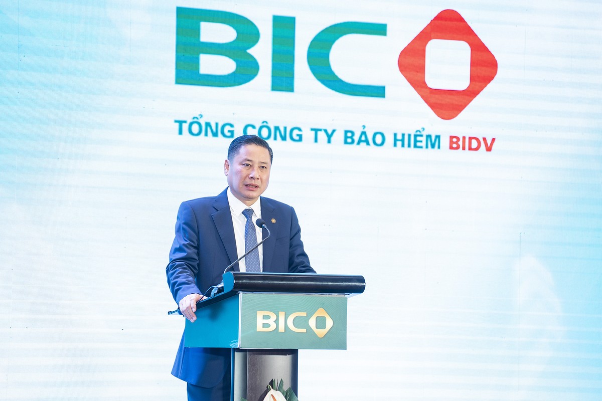 Ông Trần Hoàn An-Tổng giám đốc BIC báo cáo tại hội nghị tổng kết năm 2023