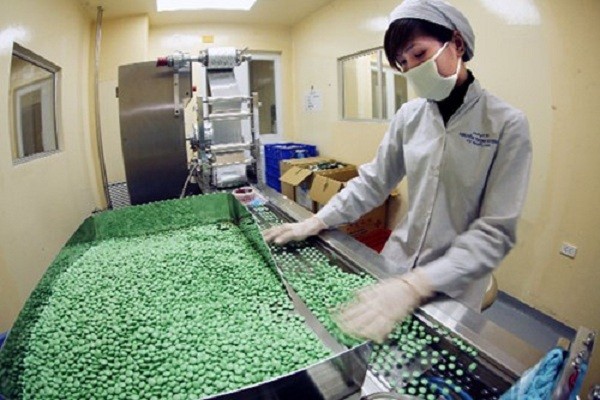 Roadshow bán vốn BMP, NTP, DMC, FPT: Cặp đôi cổ phiếu ngành nhựa được nhiều quan tâm ảnh 1