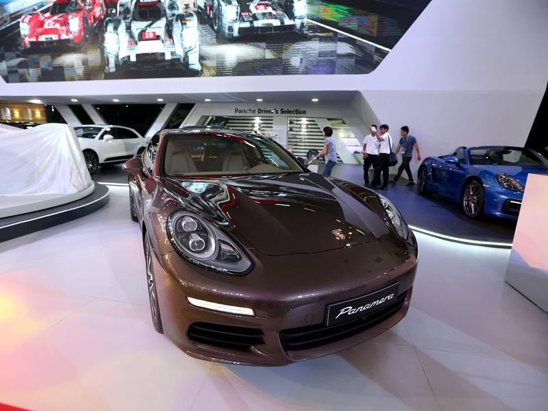 Điểm mặt anh tài tại Vietnam International Motor Show 2015 ảnh 7