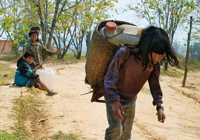 Những hình ảnh ấn tượng về nước và vệ sinh môi trường ảnh 2