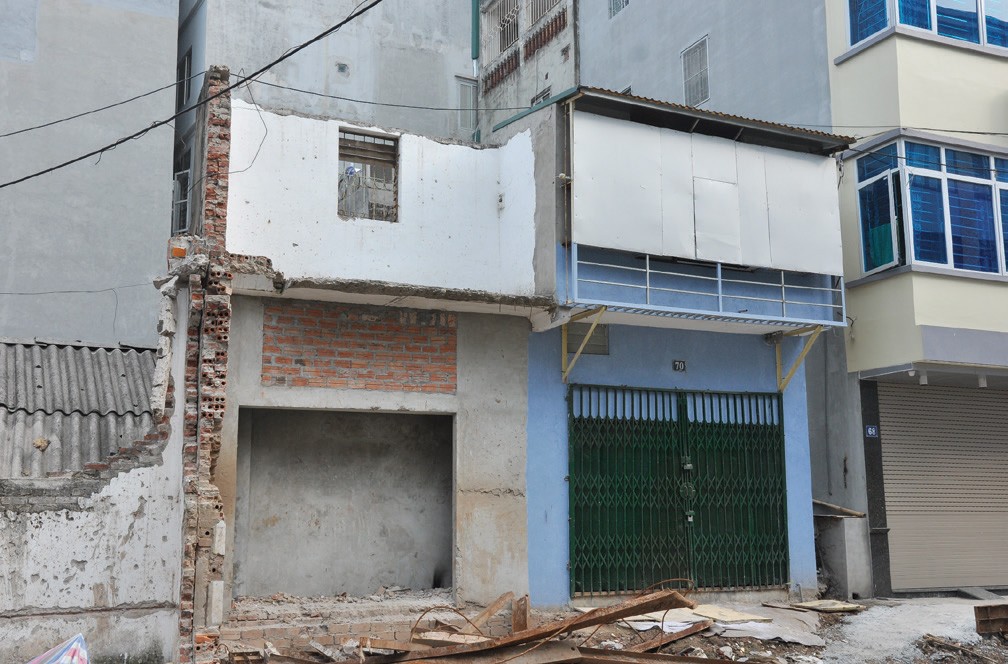 Kiến trúc dị dạng trên những con đường nghìn tỷ ở Thủ đô ảnh 3