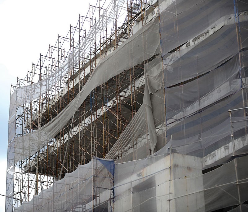 Dự án dát vàng của Doji phơi mưa nắng ảnh 4