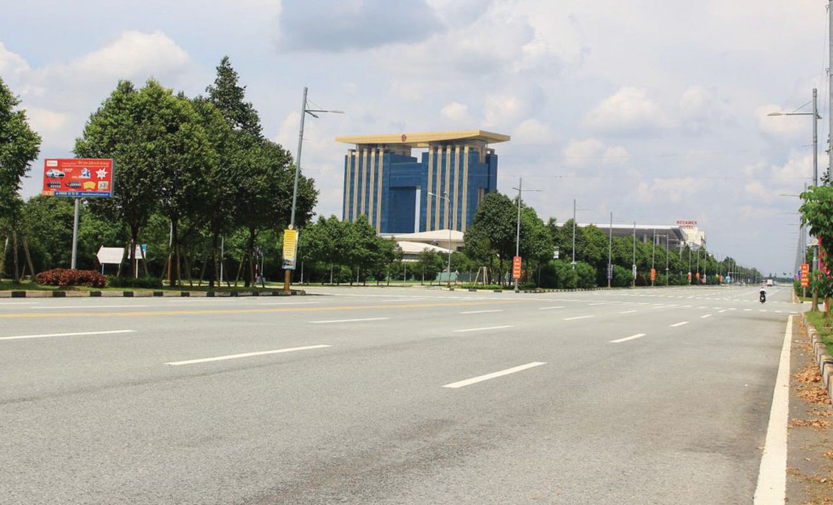 Bình Dương,  khi thành phố mới vắng bóng người ảnh 1