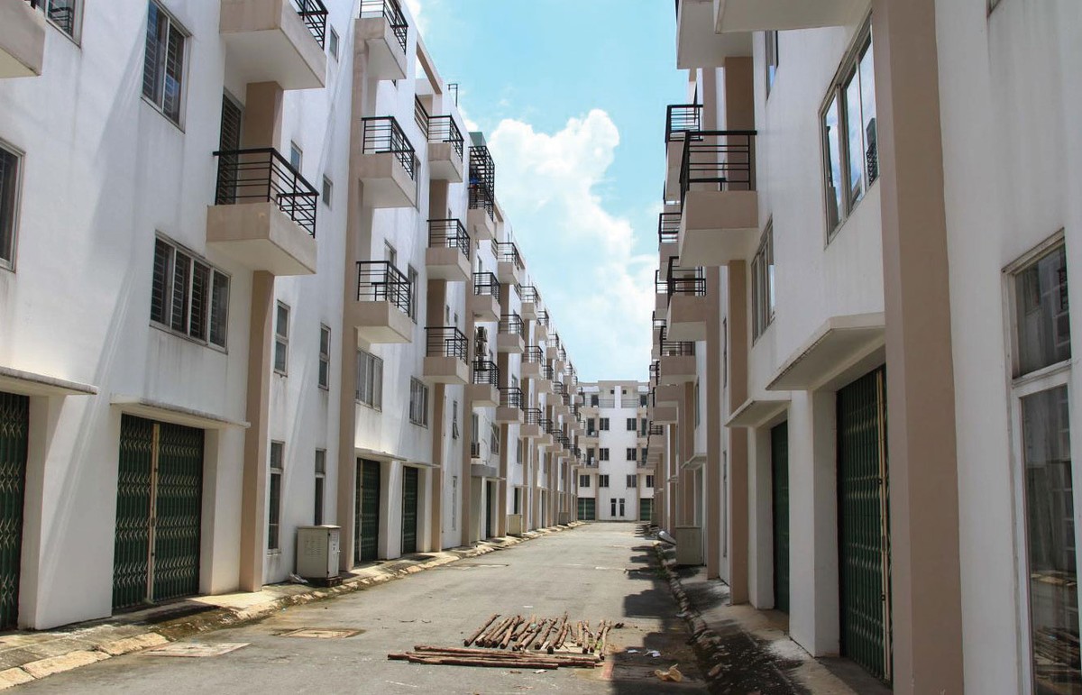 Bình Dương,  khi thành phố mới vắng bóng người ảnh 2