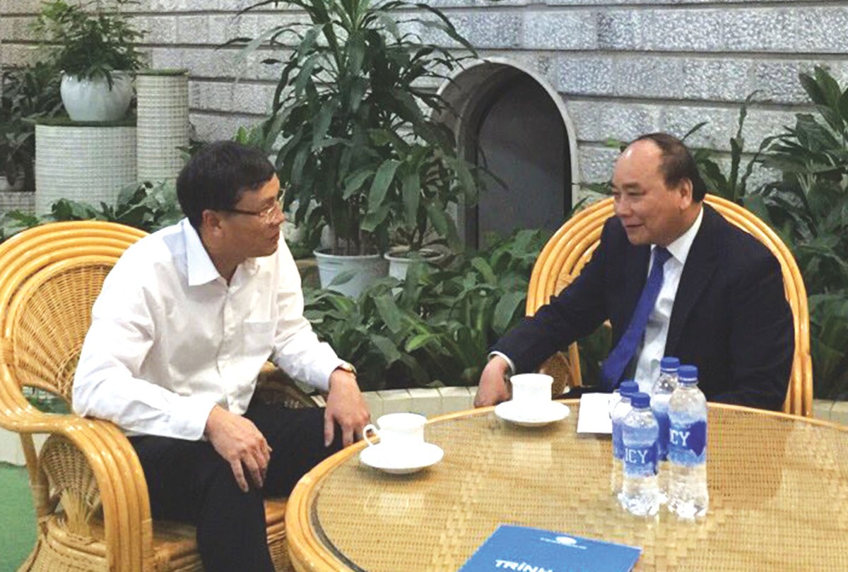 Khai phá một con đường, áp lực và niềm hạnh phúc ảnh 1