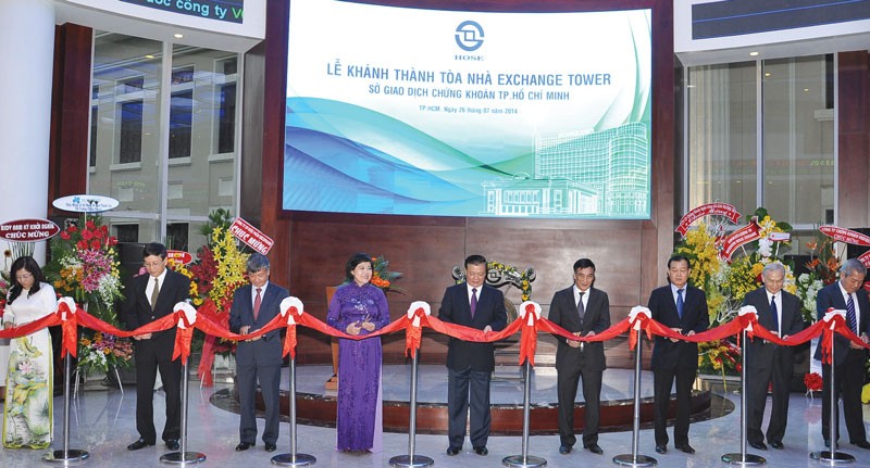 HOSE - 16 năm tạo dựng nền tảng để phát triển bền vững ảnh 2