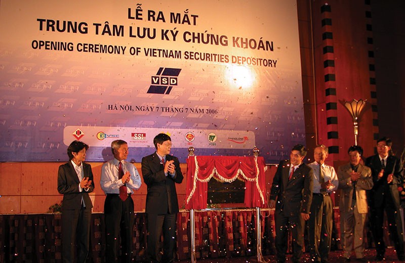 20 năm thị trường chứng khoán: bước ngoặt tình cờ thành duyên phận ảnh 2