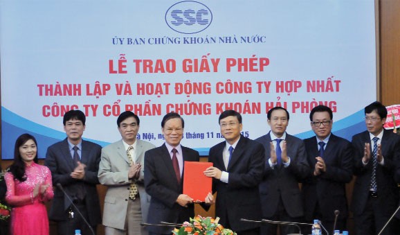 Công ty chứng khoán và những cái nhất ảnh 4