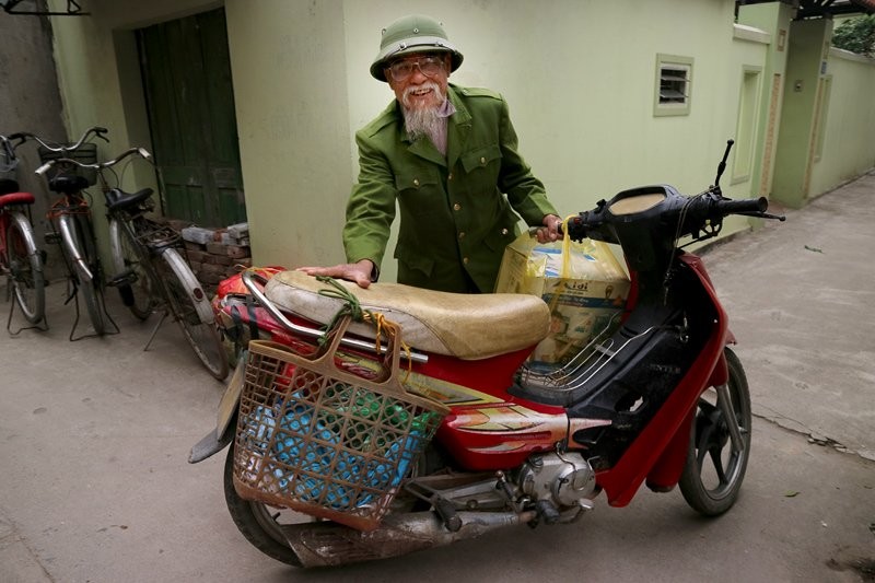 Chợ phiên giữa Hà Thành đậm chất quê giăng kín ngõ phố ảnh 12