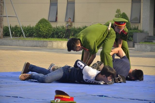 Bí thư Thăng mong “quả đấm thép” lập nhiều chiến công ngay dịp Tết ảnh 6