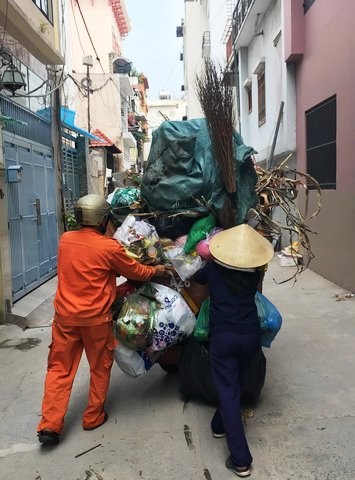 Ngày mồng một Tết của những người 'quên' giao thừa ảnh 1