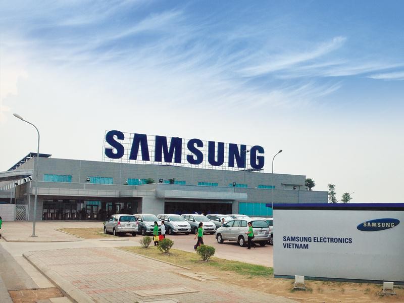 Samsung dốc thêm 2,5 tỷ USD vào Việt Nam để phục vụ “đối thủ truyền kiếp“?  ảnh 1