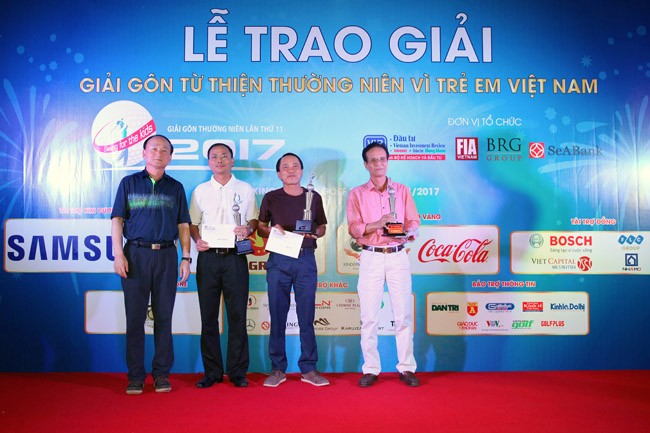 Trao giải Swing for the Kids 2017  ảnh 3