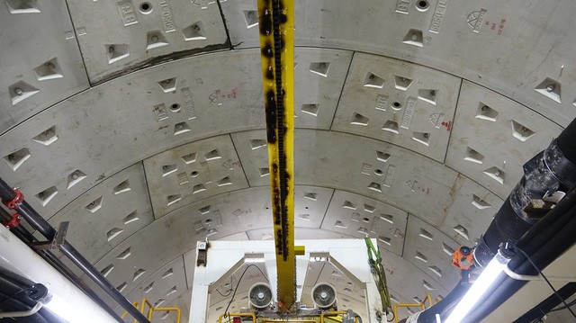 Cận cảnh robot khủng xuyên lòng Sài Gòn gần 20m trong 20 ngày ảnh 4