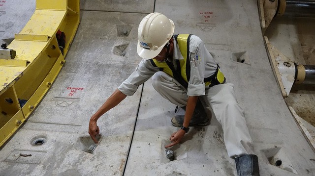 Cận cảnh robot khủng xuyên lòng Sài Gòn gần 20m trong 20 ngày ảnh 5