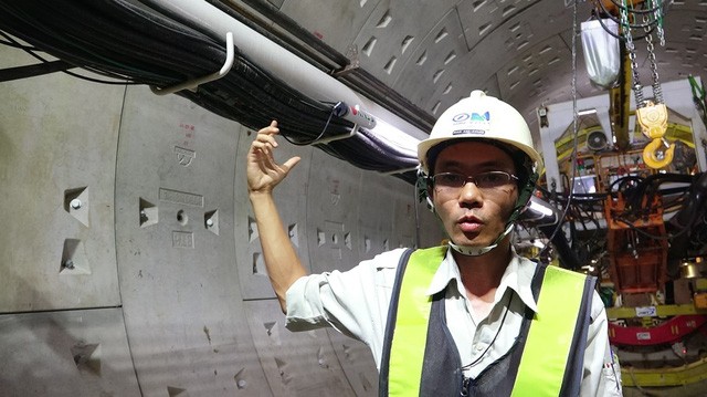 Cận cảnh robot khủng xuyên lòng Sài Gòn gần 20m trong 20 ngày ảnh 7