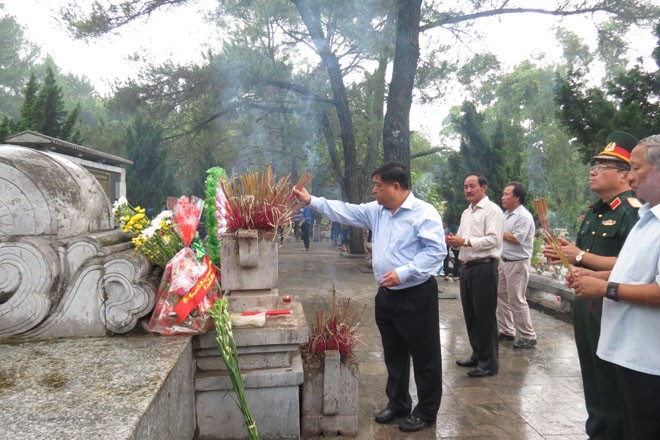 Bộ Kế hoạch và Đầu tư tri ân các anh hùng liệt sỹ Thành Cổ Quảng Trị ảnh 3