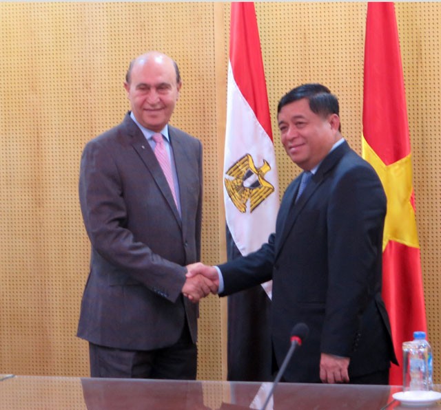 Bộ trưởng Nguyễn Chí Dũng tiếp Bộ trưởng Bộ Đầu tư và Hợp tác quốc tế Ai Cập ảnh 3