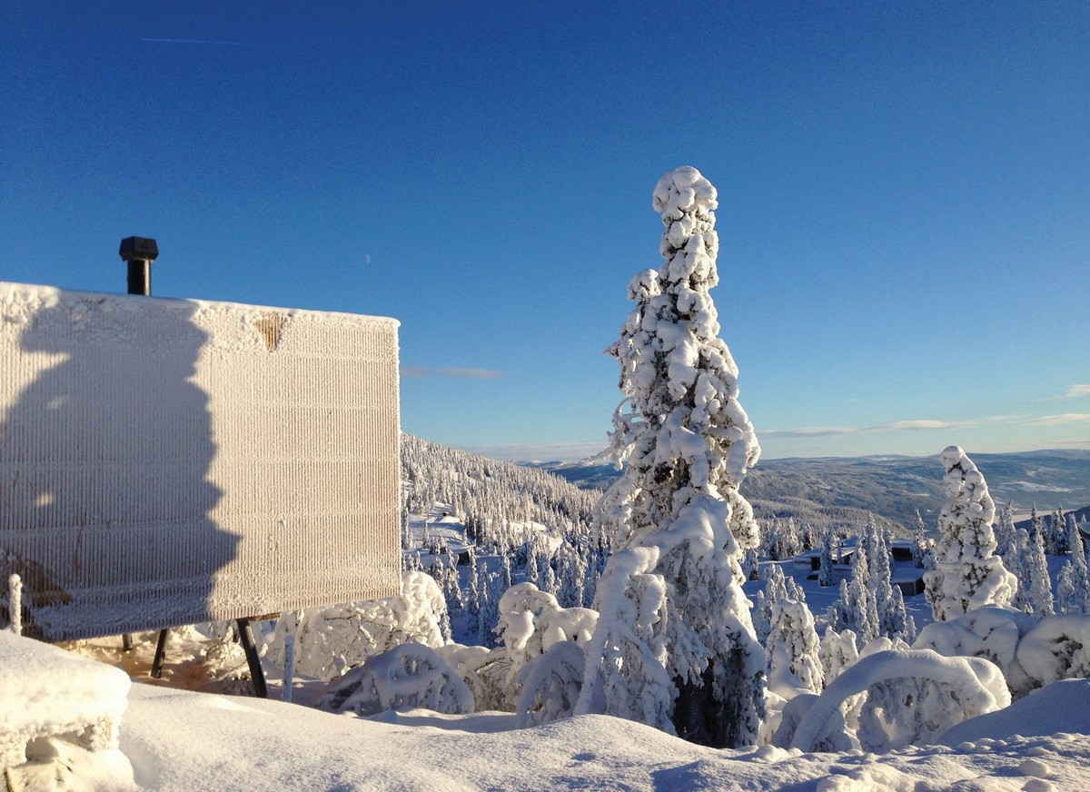 Cabin Kvitfjell: Tổ ấm giữa băng giá ảnh 2