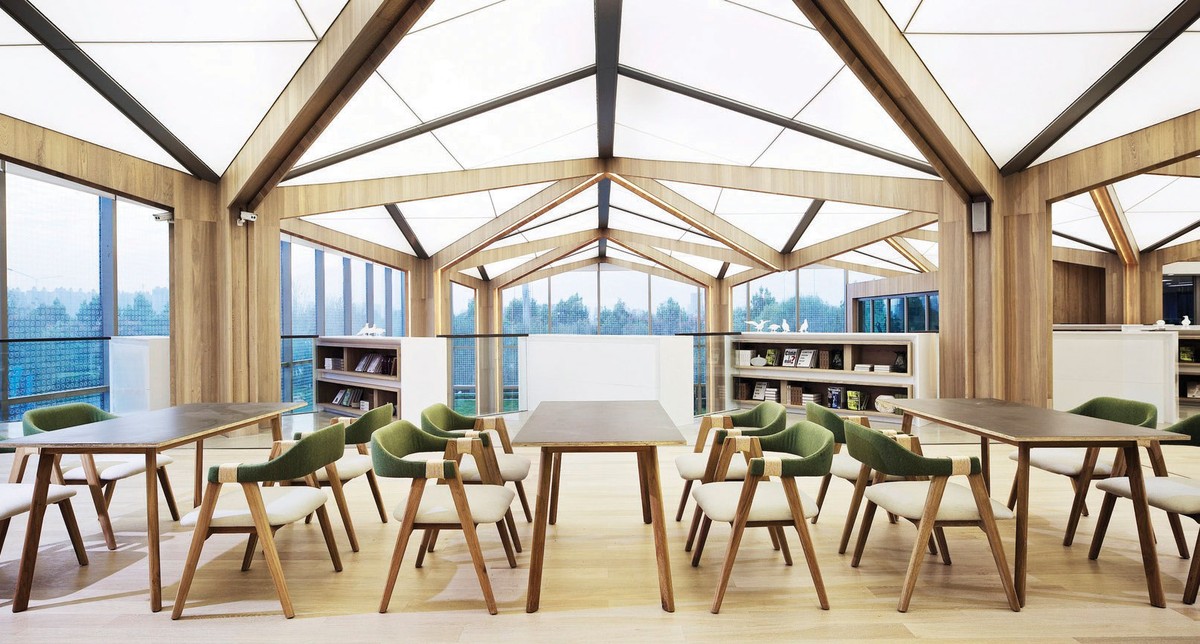 Time Books - Thư viện của tuổi trẻ ảnh 4