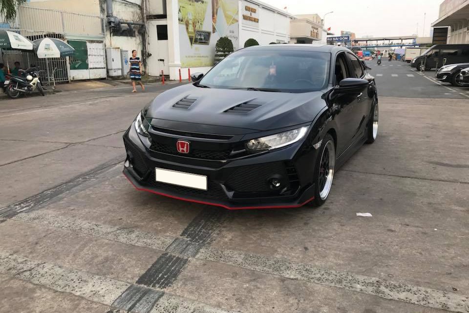 Xế độ Honda Civic 230 mã lực hàng độc ở Sài Gòn ảnh 2