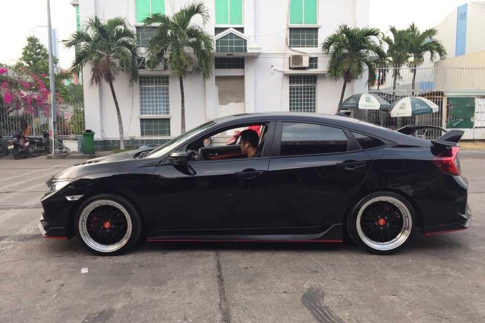 Xế độ Honda Civic 230 mã lực hàng độc ở Sài Gòn ảnh 3
