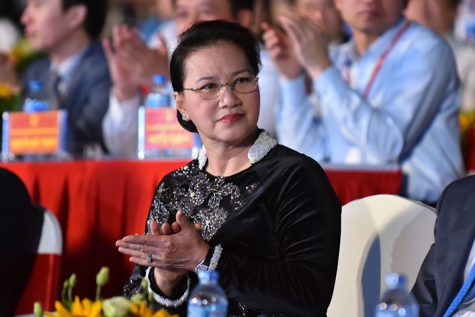 Đêm hội Carnaval Hạ Long tràn ngập màu sắc ảnh 3