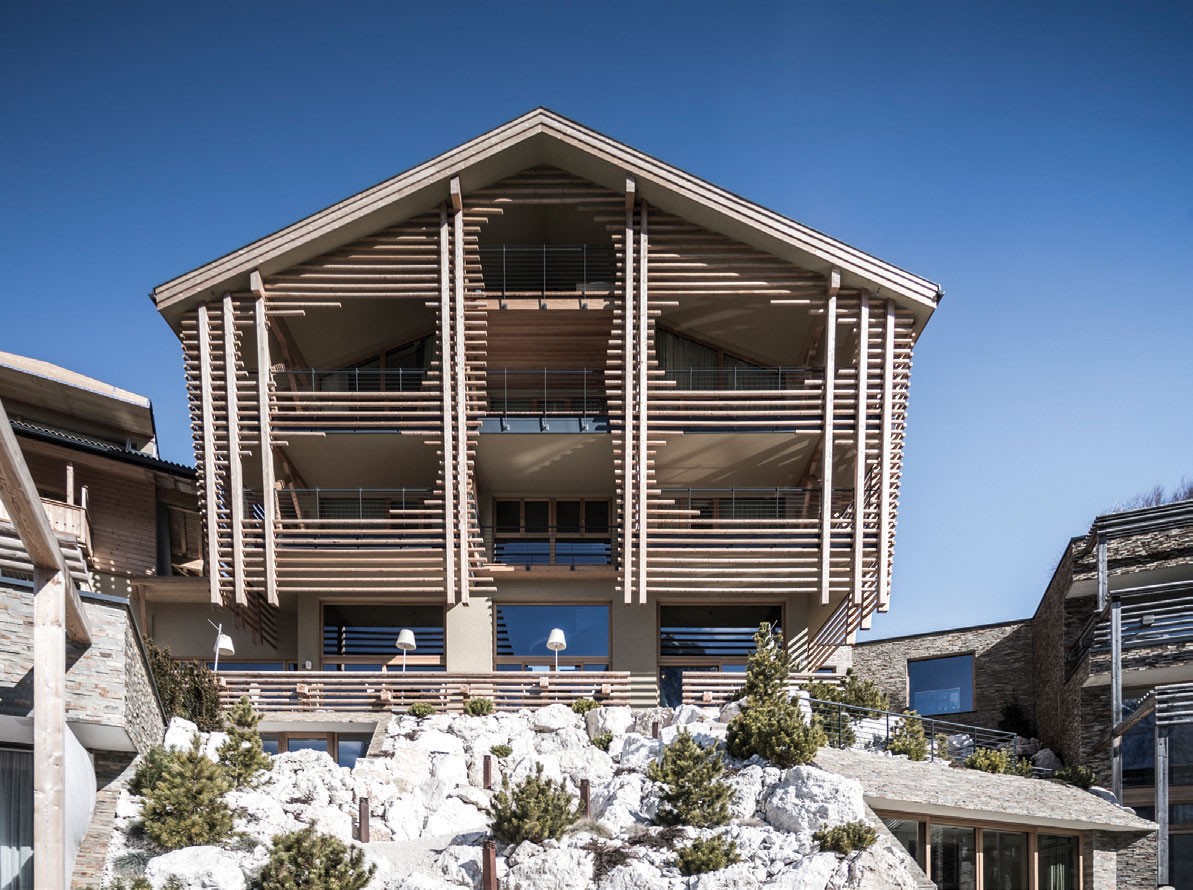 Khách sạn Valentin: Sân khấu giữa núi đồi ảnh 2