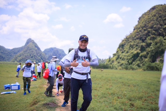 Chèo thuyền vượt sông, chạy đua xuyên hang động Tú Làn ảnh 5